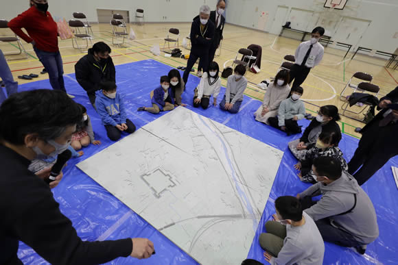 段ボールジオラマ製作の様子